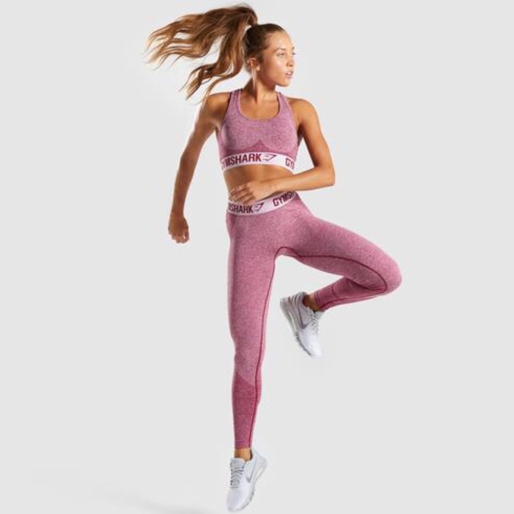 Gymshark Flex Fit Set - Beet Marl/ Chalk Pink